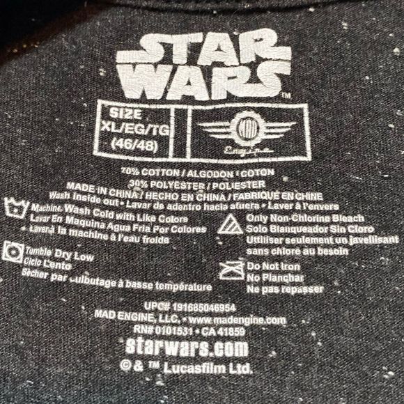 🤫3/$30🤫 STAR WARS TEE - Picture 2 of 2